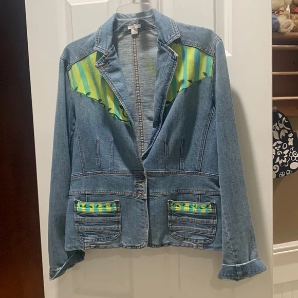 Custom Hand Painted Jean Jacket - Picture 1 of 11
